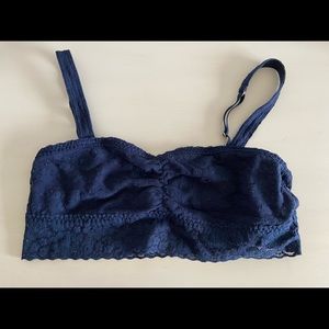 Navy Blue Gilly Hicks Bralette Size Medium w/o tag